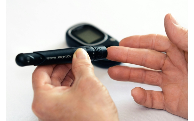 How to measure blood sugar at home